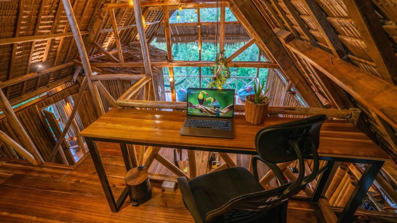 Barya Lang Villa- Native Villa With Jeepney Room El Nido Exterior foto